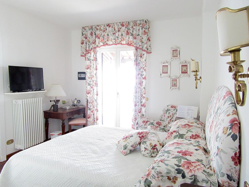 B&B Le Palme Ameglia Buitenkant foto