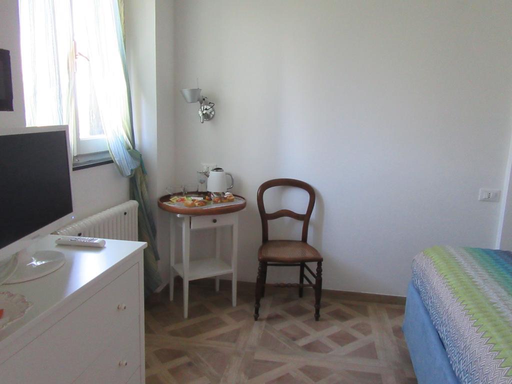 B&B Le Palme Ameglia Buitenkant foto