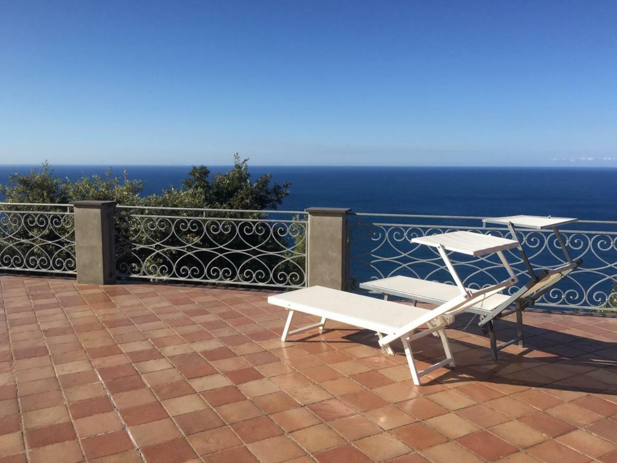 B&B Le Palme Ameglia Buitenkant foto